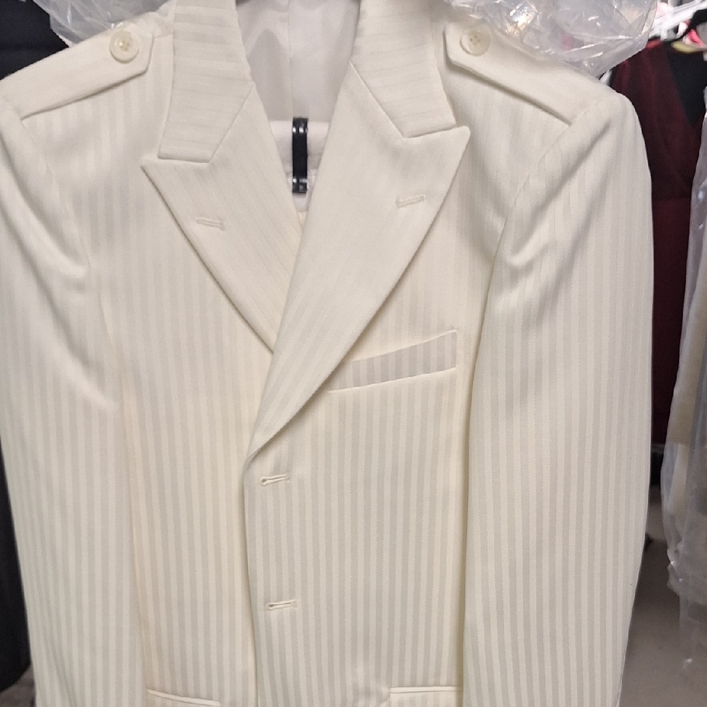 Elegant Cream Boys Suit